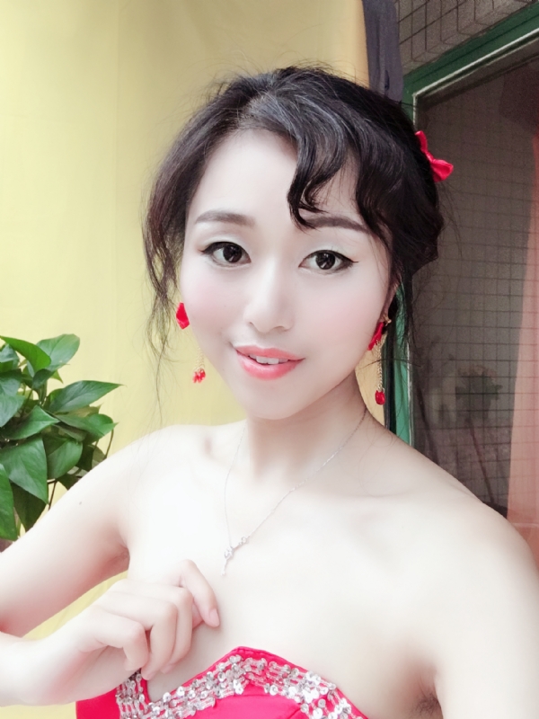 薇薇的第二张照片--孝感王婆说媒